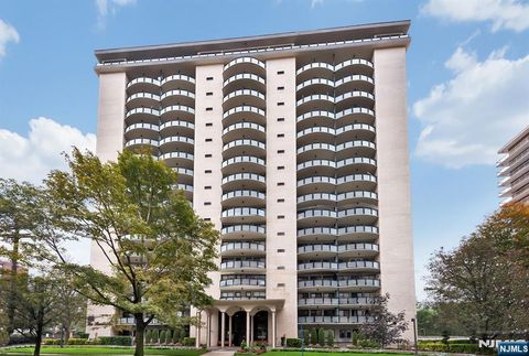 125 Prospect Avenue 16C Hackensack NJ 07601