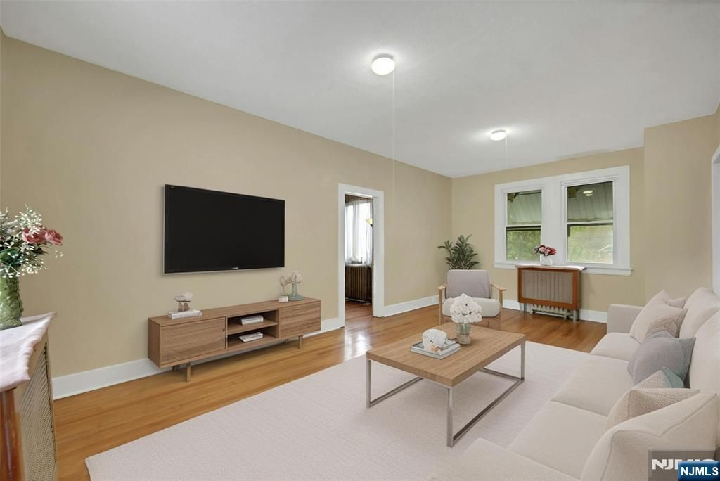 Photo of 388 Saint Cloud Avenue, West Orange, NJ 07052 (MLS # 25038674)