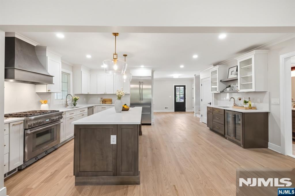 Homes for Sale in Northern NJ | ThisIsRiverEdge.com 613 Hillcrest Road