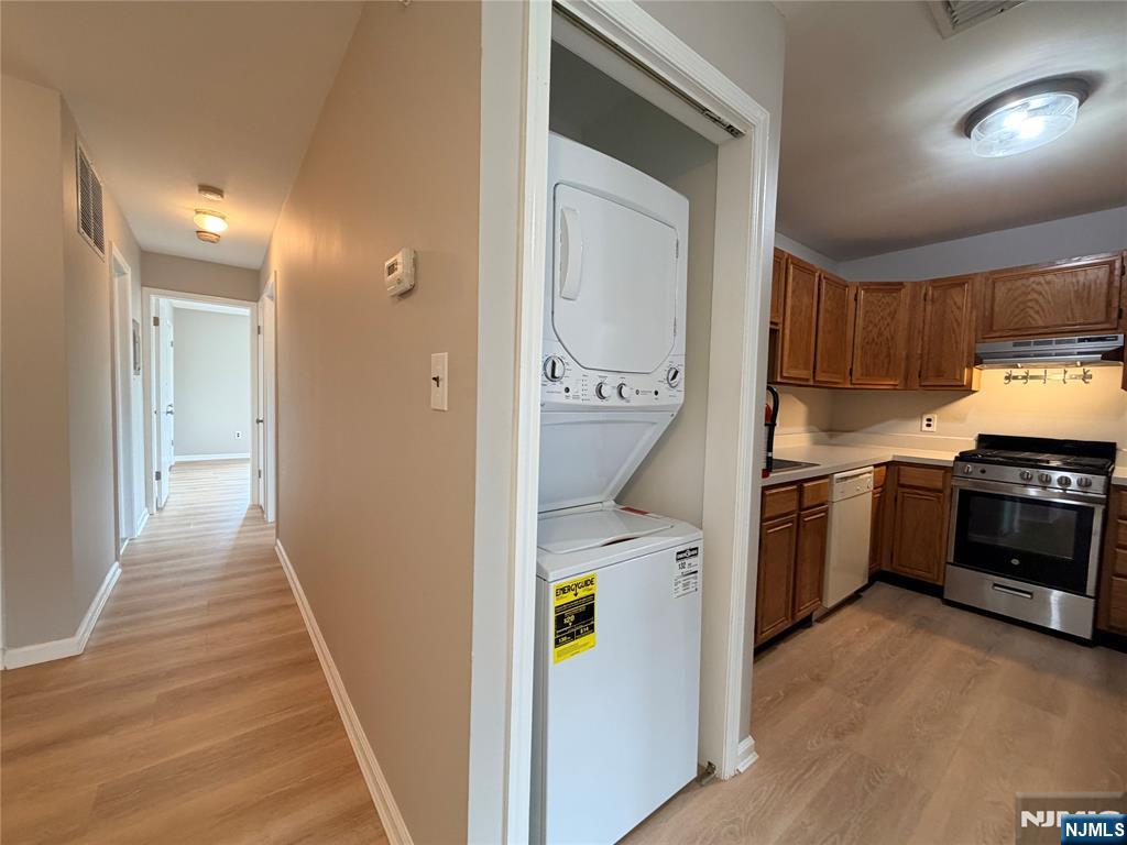 301 Bloomfield Avenue 3