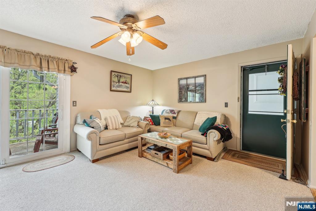142 Raintree Lane