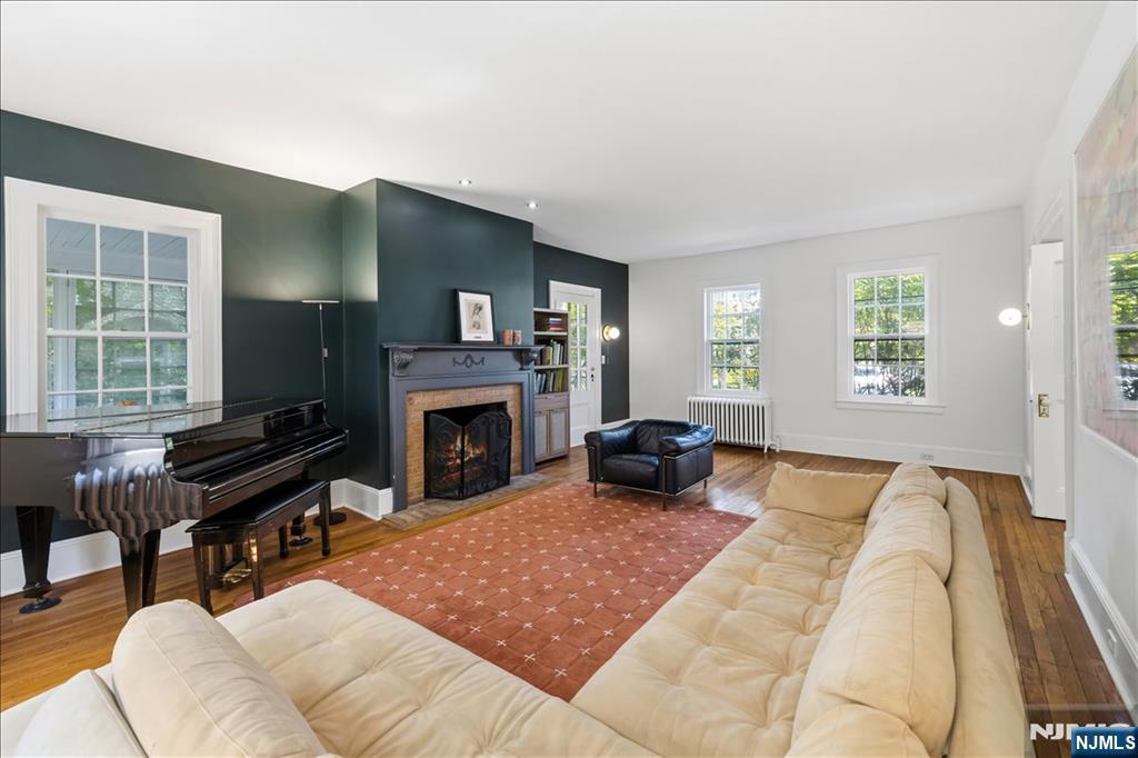 80 Glenwood Road