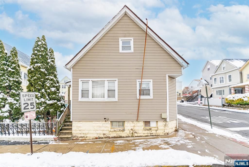 Photo of 16 Murray Avenue, Paterson, NJ 07501 (MLS # 26003303)