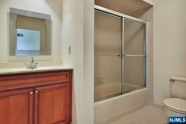 833 TOPSAIL Lane 833