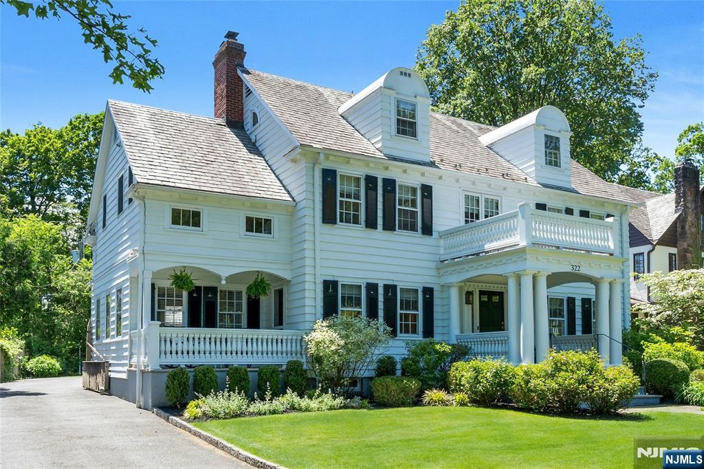 322 Washington Street