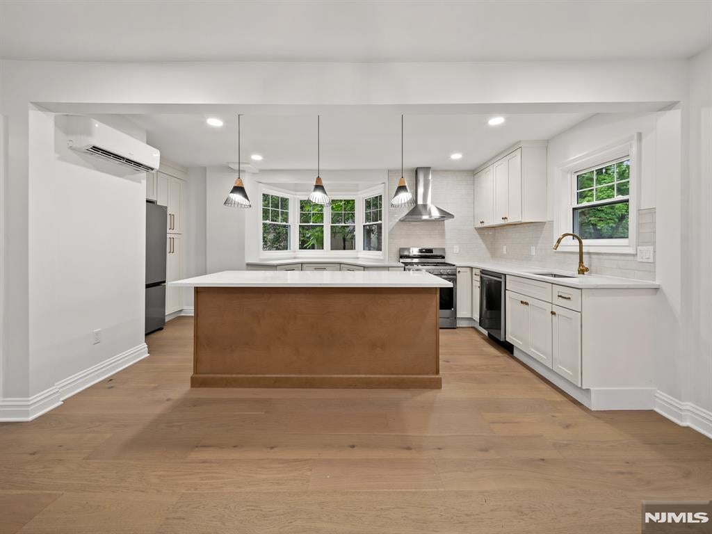 72 Fremont Avenue