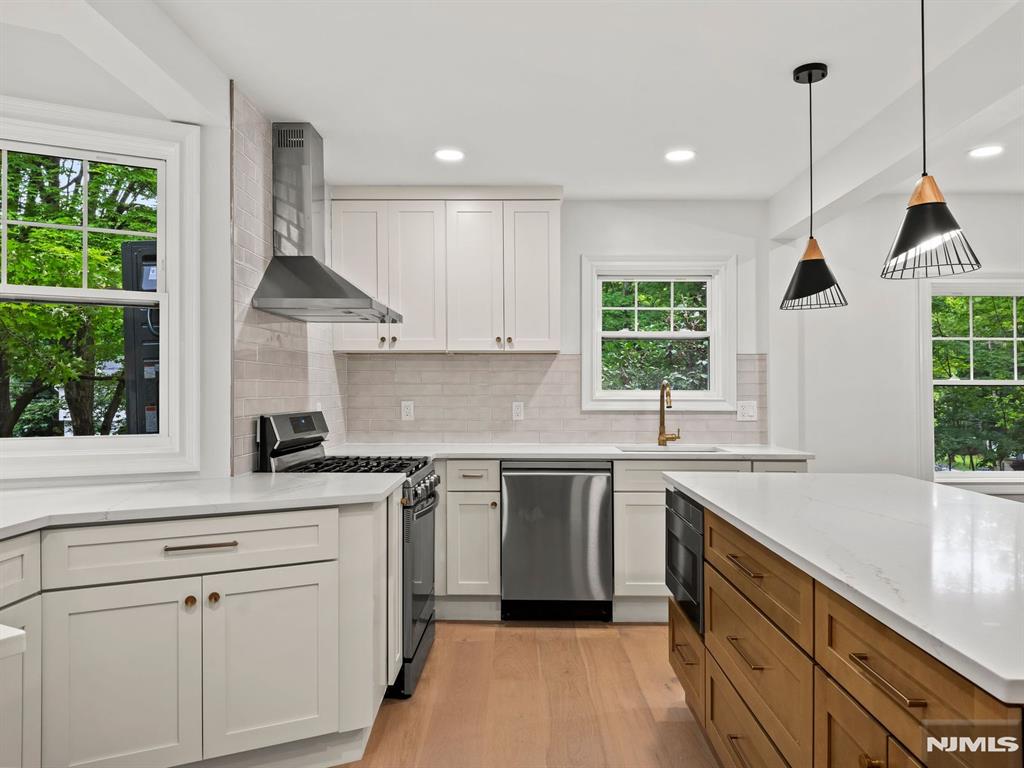 72 Fremont Avenue