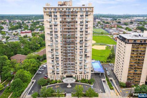 160 Overlook Avenue 3C Hackensack NJ 07601