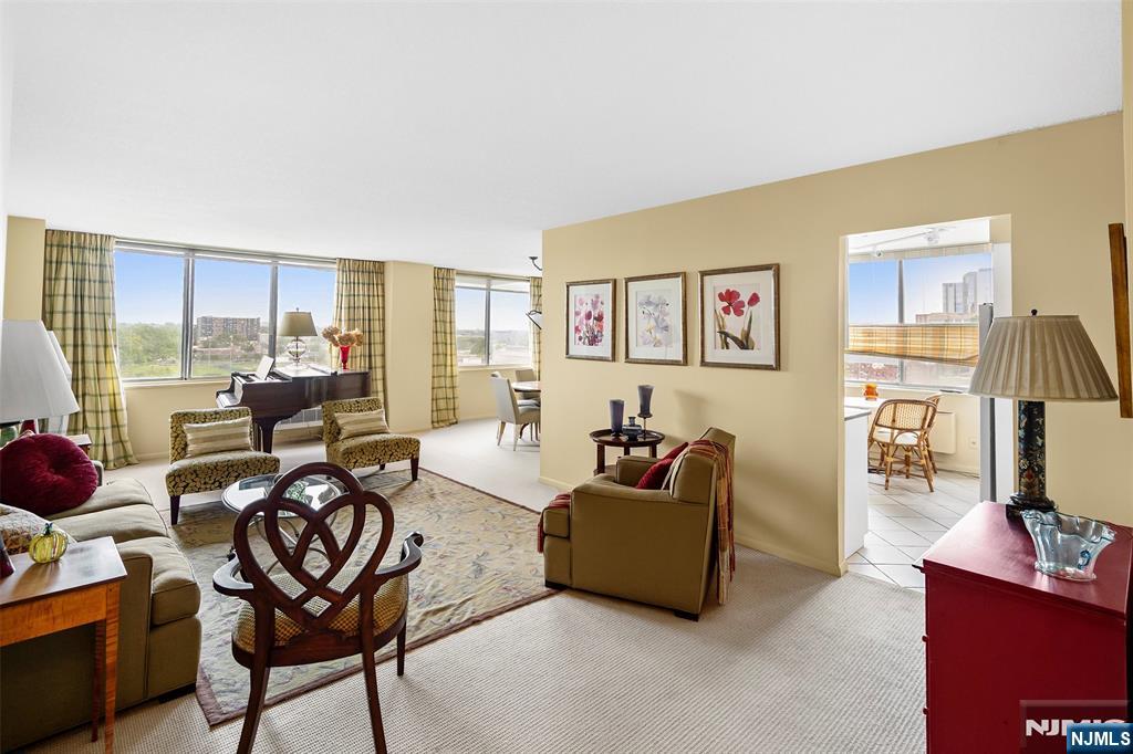 160 Overlook Avenue 3C