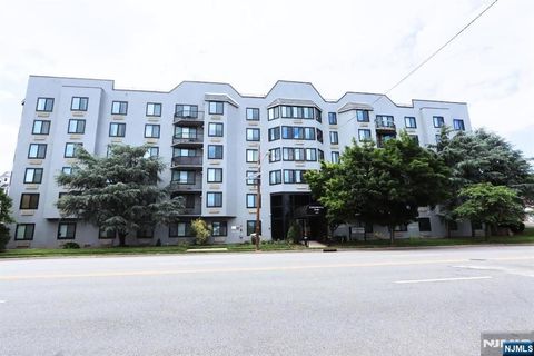 Photo of 115 Polifly Rd #GJ2, Hackensack, NJ 07601 (MLS # 26015759)