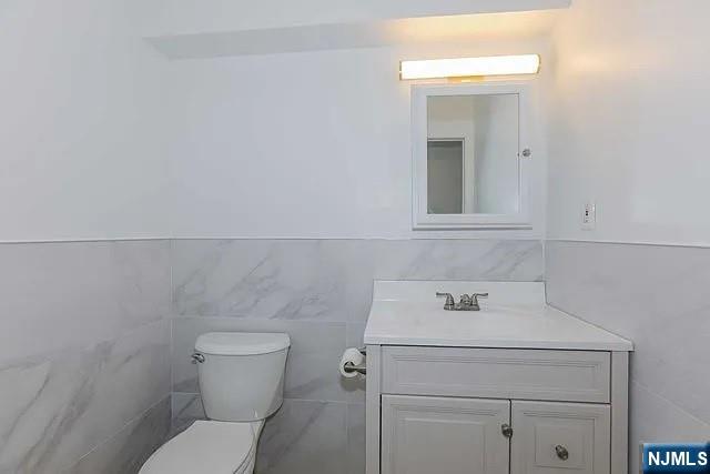 1430 Westgate Drive 8201