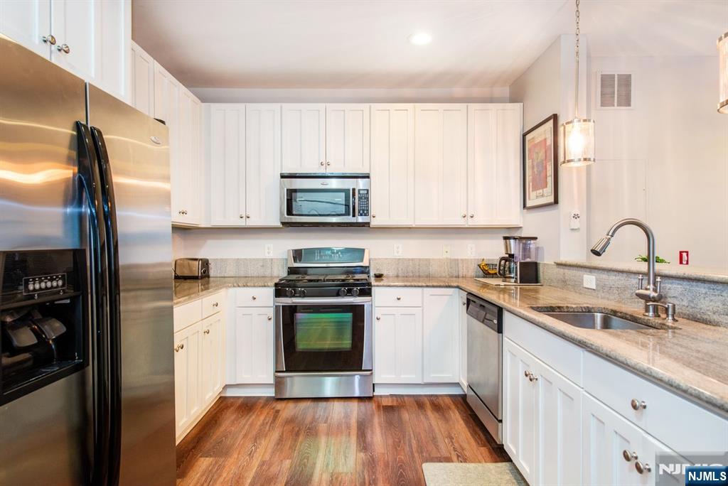 8209 Sanctuary Boulevard