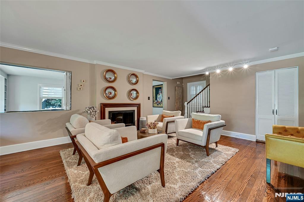 730 River Road