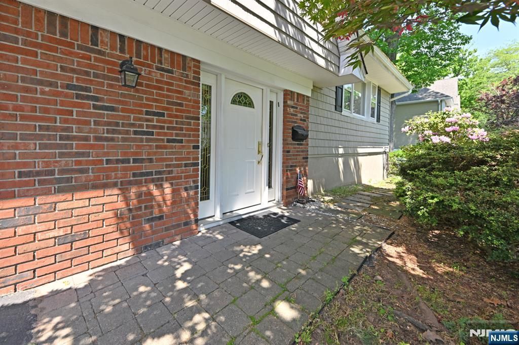 Photo of 15 Carter Street, Norwood, NJ 07648 (MLS # 26018360)