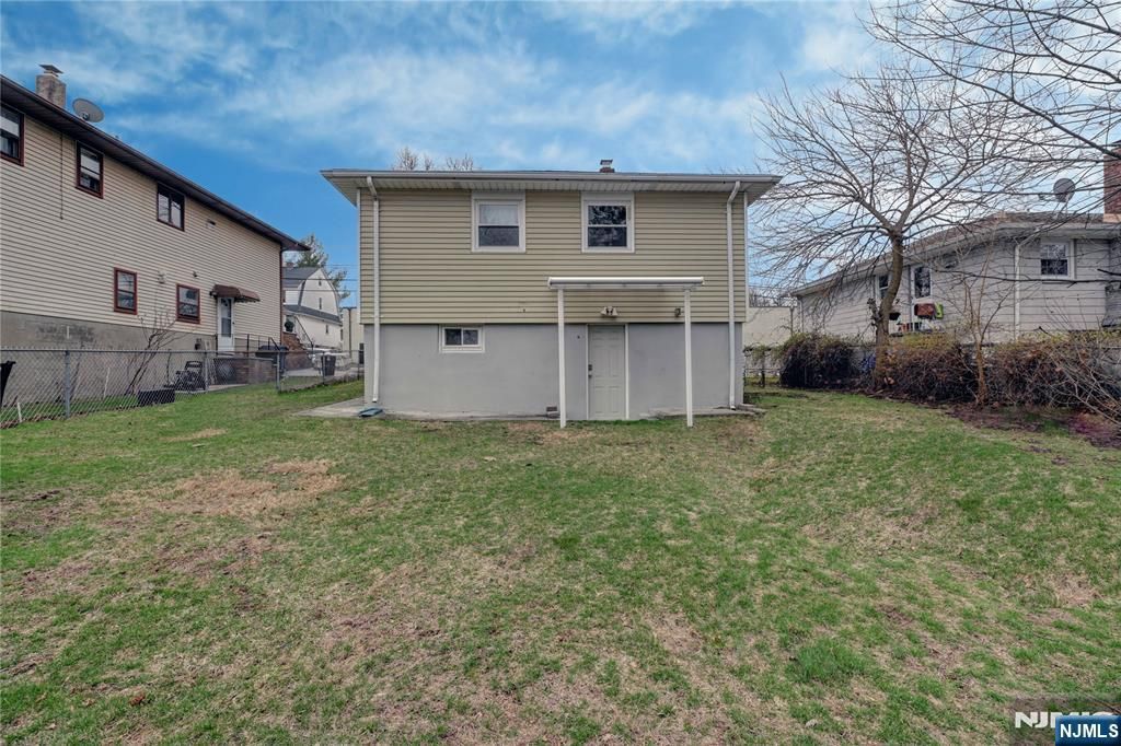 Photo of 448 Clifton Boulevard, Clifton, NJ 07013 (MLS # 26010124)