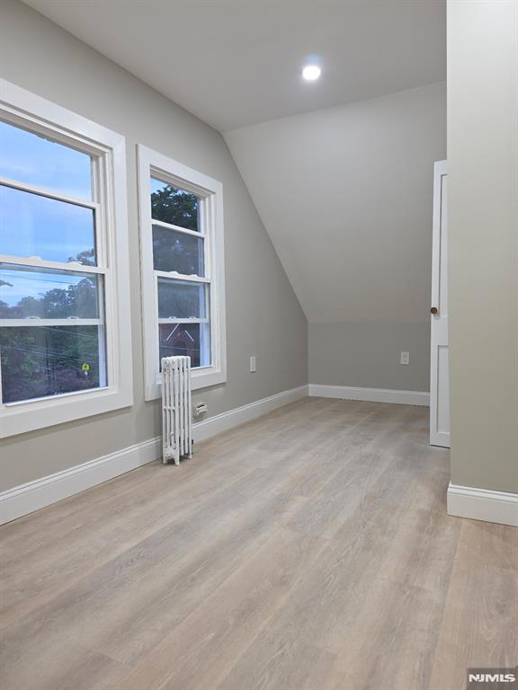 72 Chestnut Street 2R