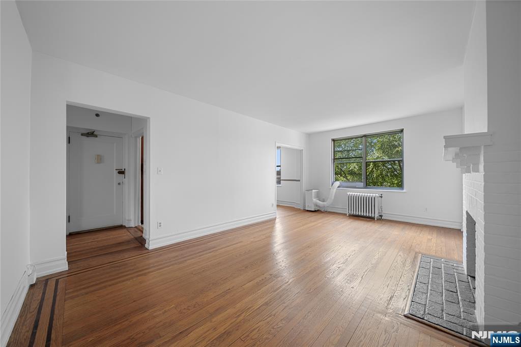 100 E Palisade Avenue B51