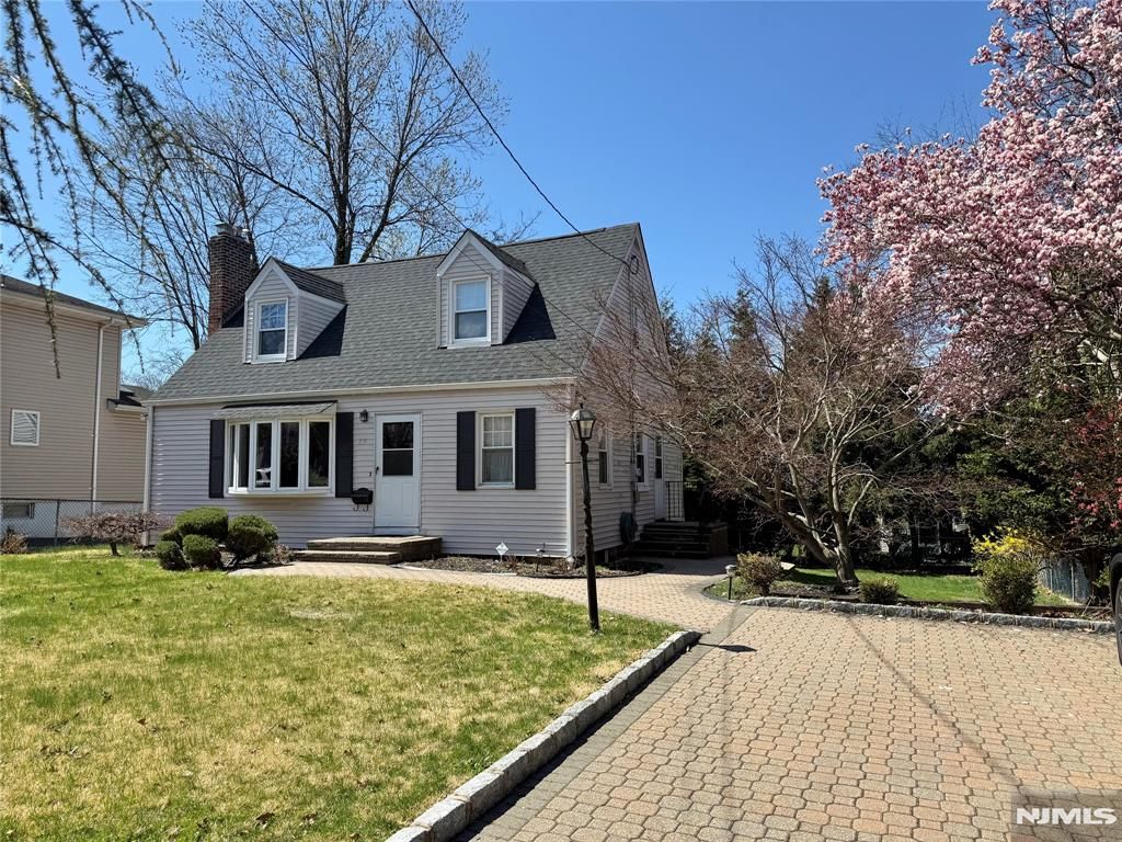Photo of 55 Browning Avenue, Tenafly, NJ 07670 (MLS # 26011428)