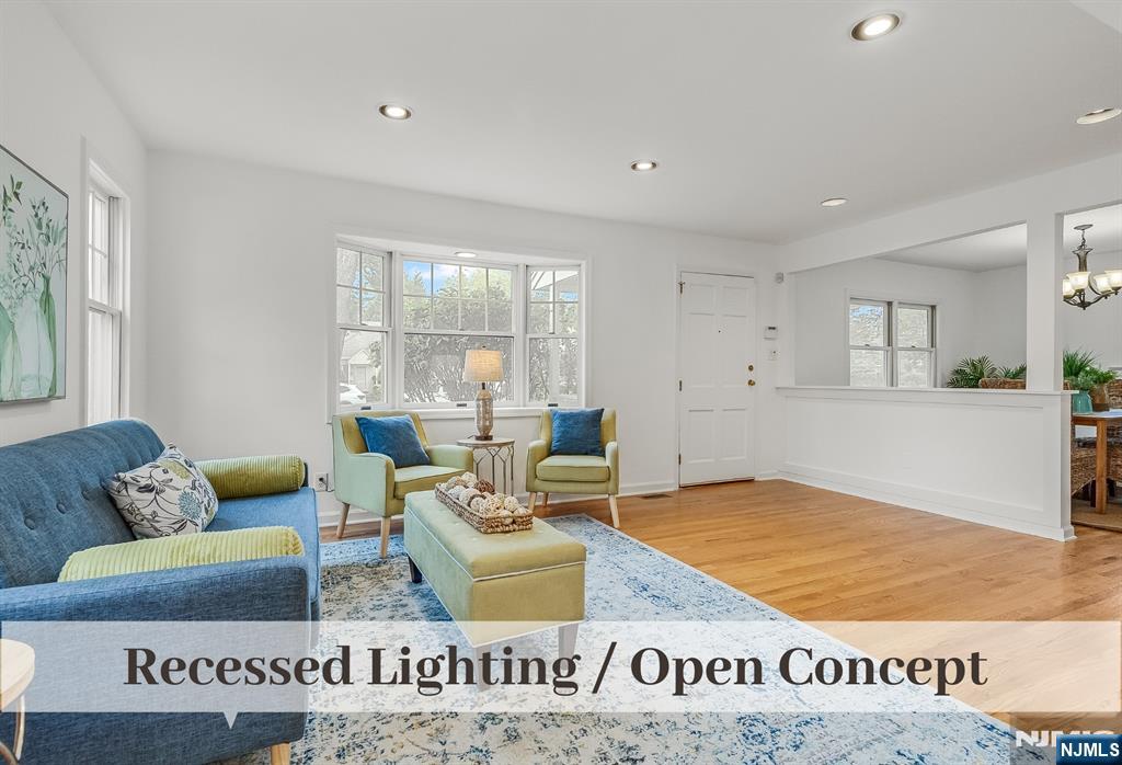 370 Chesterfield Street