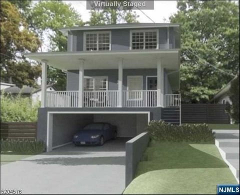 382 Saint Cloud Avenue West Orange NJ 07052