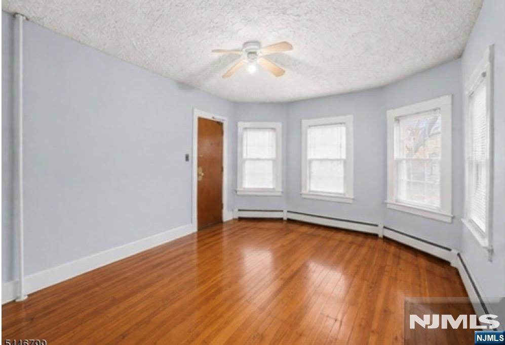 30 Lindsley Avenue