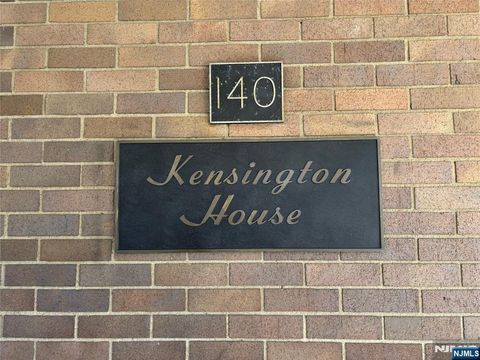 Photo of 140 Euclid Avenue #1G, Hackensack, NJ 07601 (MLS # 26009588)