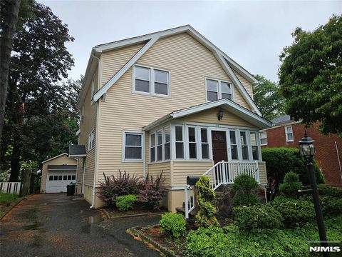 Photo of 316 Harold Ave, Leonia, NJ 07605 (MLS # 25041671)