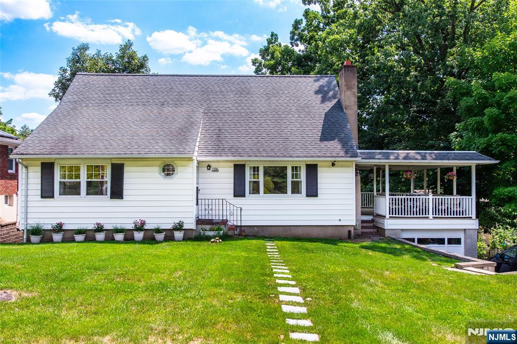 186 Macdonald Drive