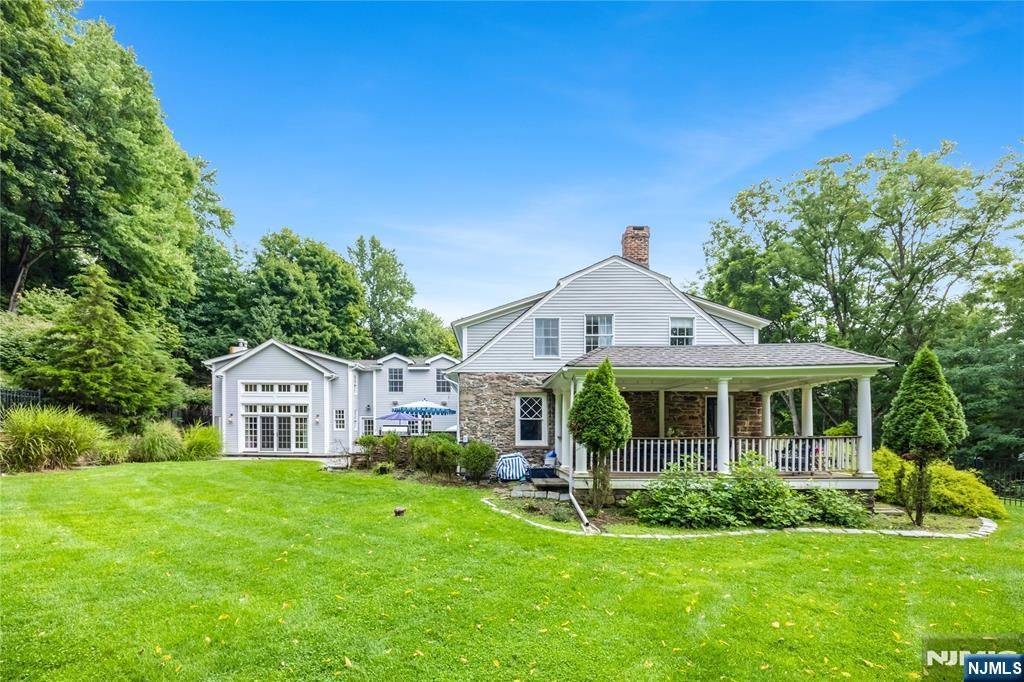 72 Hopper Farm