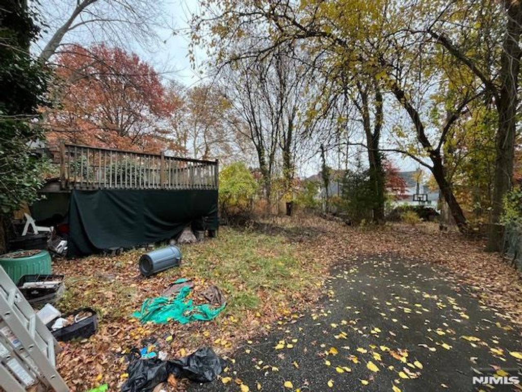 Photo of 280 Gregory Avenue, West Orange, NJ 07052 (MLS # 25042407)