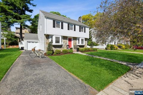 28 Emerson Terrace Bloomfield NJ 07003