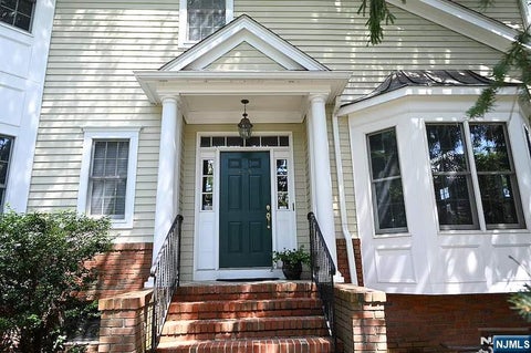 Photo of 608 Stonewall Court, Wyckoff, NJ 07481 (MLS # 26031195)