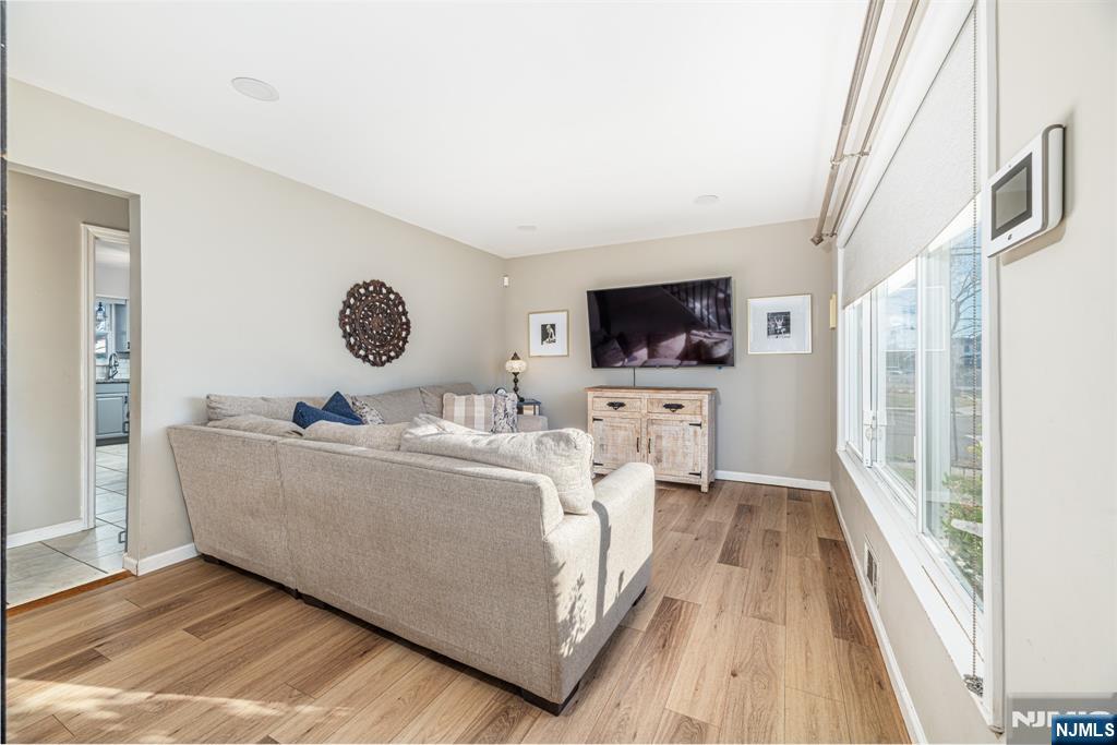 169 Cambridge Avenue