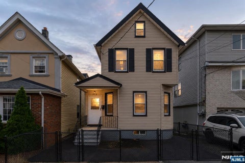Photo of 352 Forest Street, Kearny, NJ 07032 (MLS # 26035090)
