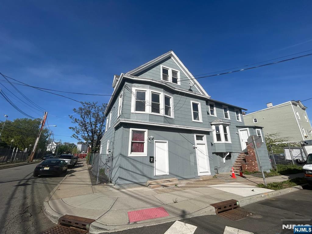 Property for Sale at 257 New Street, Orange, New Jersey - Bedrooms: 7 
Bathrooms: 4 
Rooms: 16  - $990,000