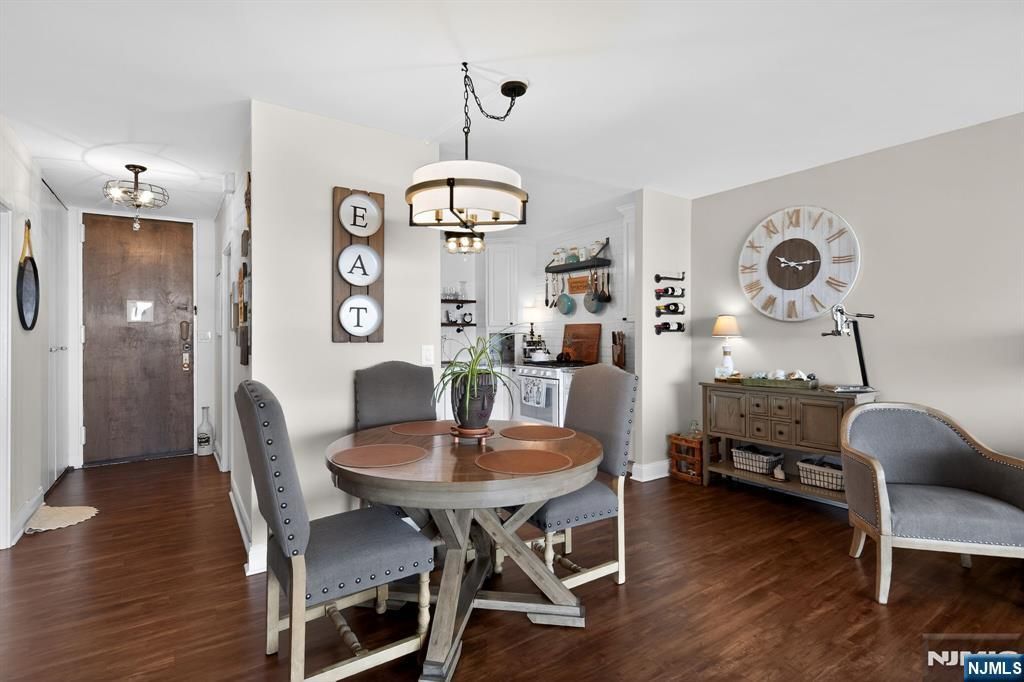 Photo of 6 Horizon Road #1704, Fort Lee, NJ 07024 (MLS # 26007354)