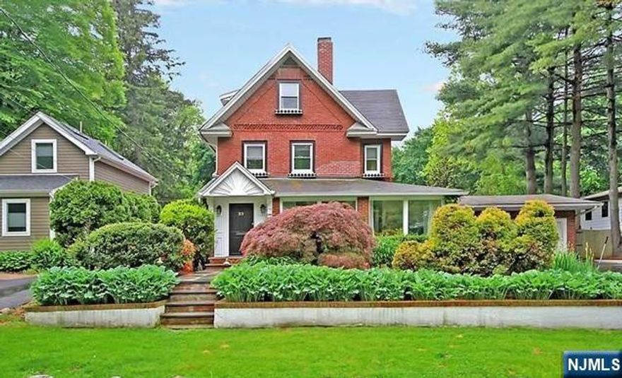 Welcome home to this spacious 5-bedroom, 3.5-bath residence ideally situated on the East Hill of Demarest. Conveniently located near award-winning schools and NYC transportation, this home offers the perfect combination of comfort, space, and location. The first floor features a welcoming entry area filled with natural light, highlighted by large windows and a cozy fireplace. The expansive custom kitchen provides abundant storage and unbelievable space for every day living or entertaining. You'll appreciate a convenient first-floor laundry area. A bright family room with soaring ceilings and skylights creates a wonderful gathering space, while a powder room offers easy access for guests. Step out to the private, fully fenced backyard which is perfect for relaxation and outdoor entertaining. A two-car garage completes the main level. On the second floor, youâ€™ll find the spacious primary suite with a spa-like bath, along with two additional bedrooms and a full bathroom. The third floor offers a versatile suite, ideal for guests, a home office, or additional living space. Renovate or expand to create your dream home in one of the areaâ€™s most desirable towns and neighborhoods.