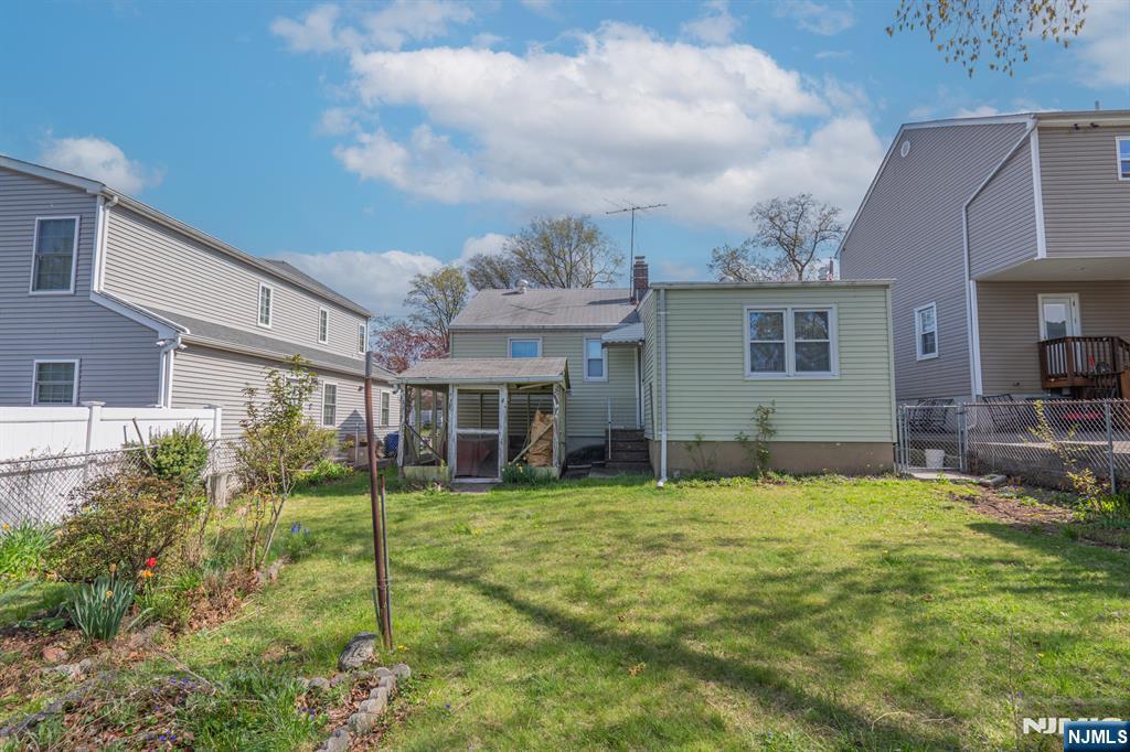 22 Franklin Avenue