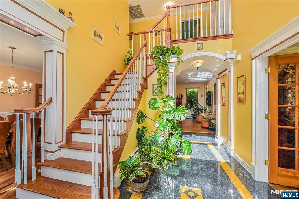 111 Magnolia Avenue