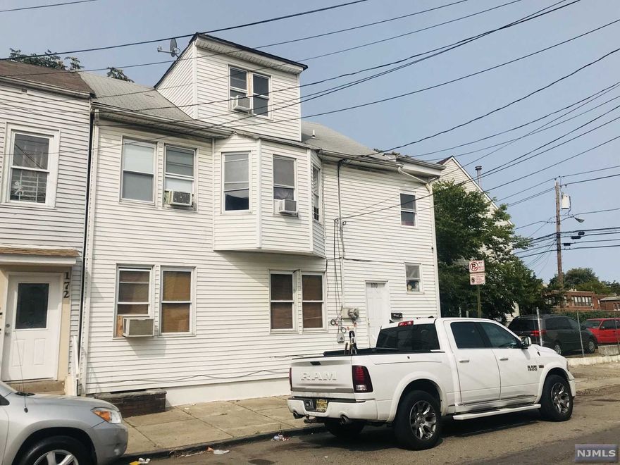 Two family house with a lot of potential, include the lot next to it 25X100. address also is 170 beech st. This house is in decent condition, very good Income, reasonable Taxes.