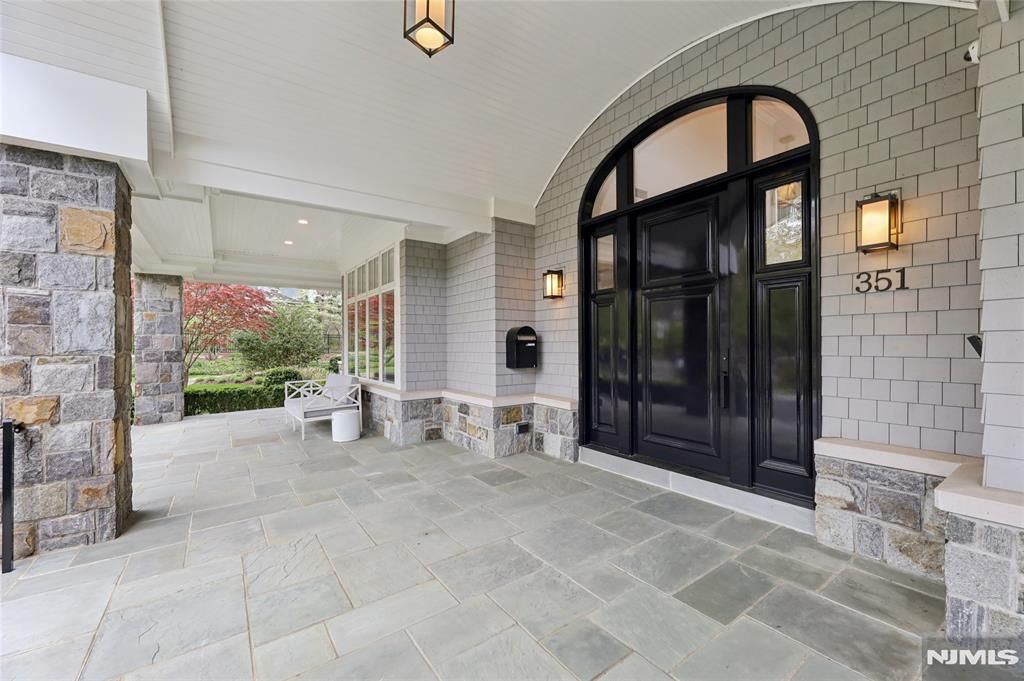 Photo of 351 Lewelen Circle, Englewood, NJ 07631 (MLS # 26014183)
