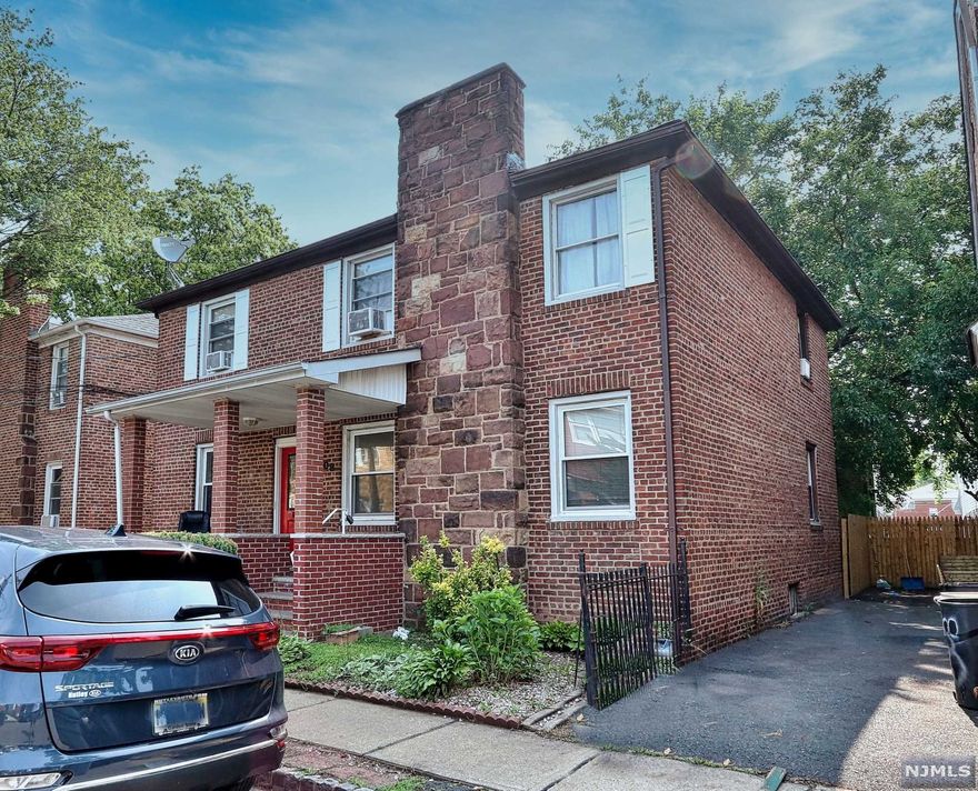 Beautiful Brick 2 family home. This home has amazing potential boasting hardwood floors, large rooms and bonus finished space in the basement with full bath. Great income potential! Convenient location. Close to shopping, public transportation, and highways!