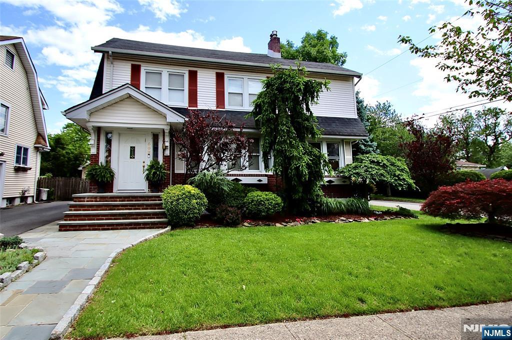 Property for Sale at 502 Morlot Avenue, Fair Lawn, New Jersey - Bedrooms: 3 
Bathrooms: 4 
Rooms: 9  - $775,000