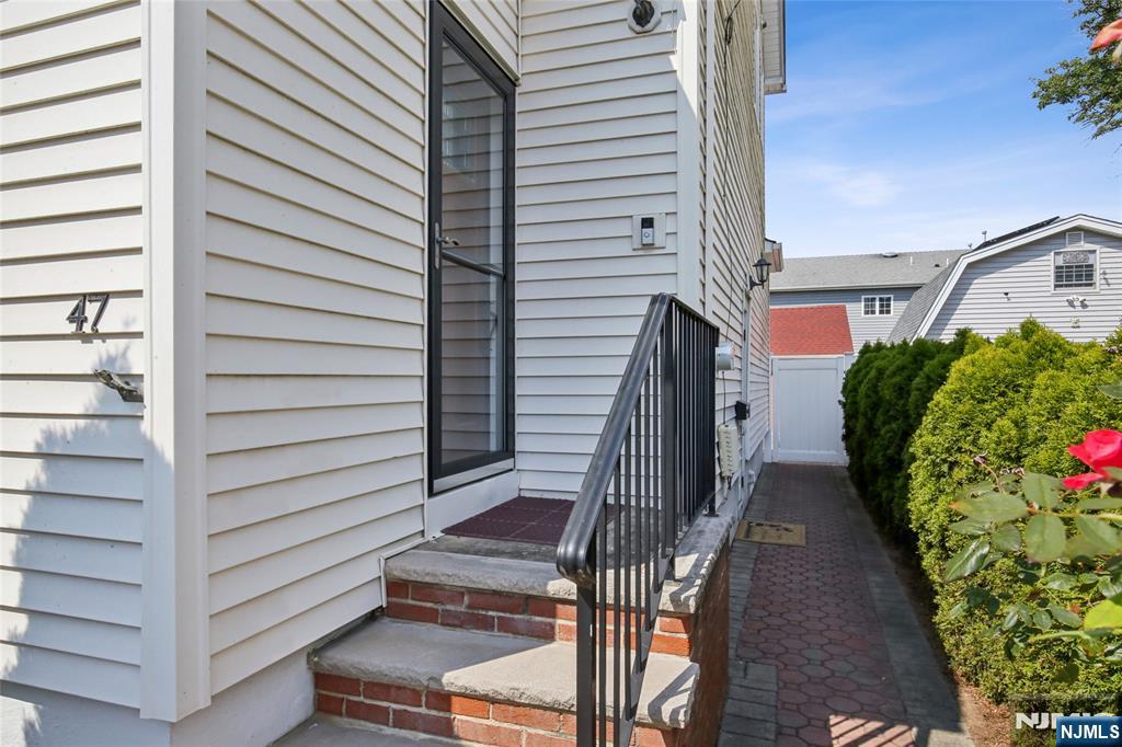 47 Colling Avenue