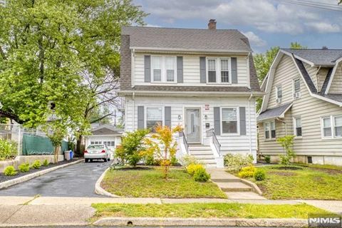 905 Linden Avenue Ridgefield NJ 07657