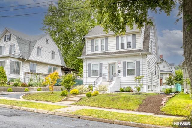 905 Linden Avenue
