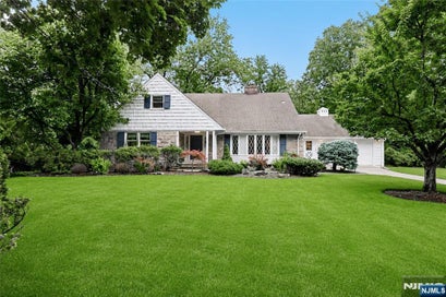 26 Glenwood Road Tenafly NJ 07670