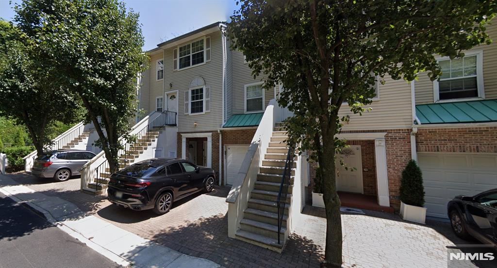 60 Bergen Ridge Road 1