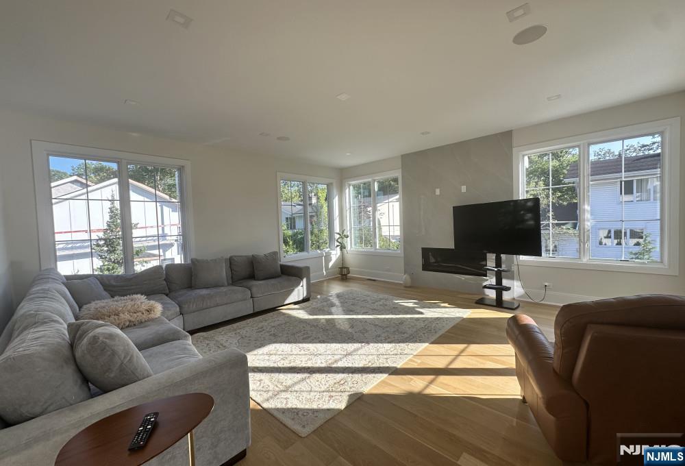 14 Allison Drive