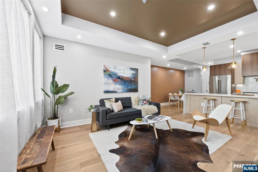 146 Sherman Avenue 1